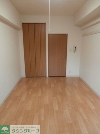 カスタリア野毛山の物件内観写真